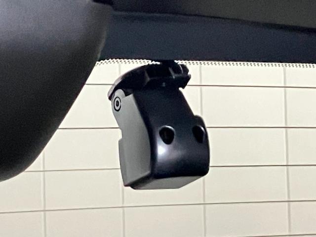 エクストレイル Ｇ　ｅ－４ＯＲＣＥ　当社社用車・プロパイロット・日産純正１２インチコネクトナビ＆アラウンドビュー・ＥＴＣ２．０・前後ドライブレコーダー・スマートミラー・シートヒーター・電動リヤゲート・ＬＥＤライト・アルミホイール（23枚目）