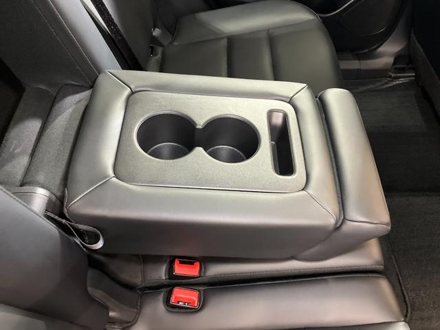 エクストレイル Ｇ　ｅ－４ＯＲＣＥ　当社社用車・プロパイロット・日産純正１２インチコネクトナビ＆アラウンドビュー・ＥＴＣ２．０・前後ドライブレコーダー・スマートミラー・シートヒーター・電動リヤゲート・ＬＥＤライト・アルミホイール（55枚目）