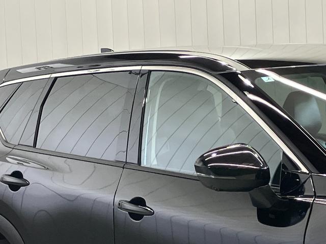 エクストレイル Ｇ　ｅ－４ＯＲＣＥ　当社社用車・プロパイロット・日産純正１２インチコネクトナビ＆アラウンドビュー・ＥＴＣ２．０・前後ドライブレコーダー・スマートミラー・シートヒーター・電動リヤゲート・ＬＥＤライト・アルミホイール（61枚目）