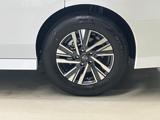 セレナ ハイウェイスターV 当社試乗車・プロパイロット・日産純正12インチコネクトナビ&アラウンドビュー・ETC2.0・前後ドライブレコーダー・両側電動スライドドア・衝突被害軽減ブレーキ・踏み間違い防止アシスト(12枚目)