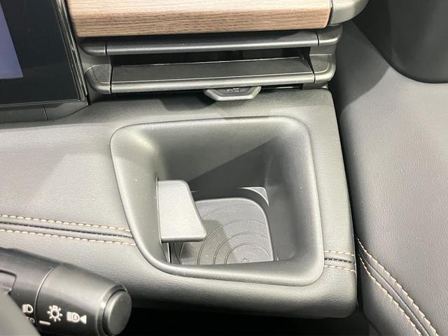 セレナ ハイウェイスターV 当社試乗車・プロパイロット・日産純正12インチコネクトナビ&アラウンドビュー・ETC2.0・前後ドライブレコーダー・両側電動スライドドア・衝突被害軽減ブレーキ・踏み間違い防止アシスト(47枚目)