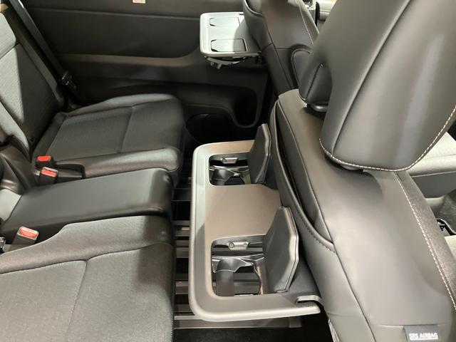 セレナ ハイウェイスターV 当社試乗車・プロパイロット・日産純正12インチコネクトナビ&アラウンドビュー・ETC2.0・前後ドライブレコーダー・両側電動スライドドア・衝突被害軽減ブレーキ・踏み間違い防止アシスト(49枚目)