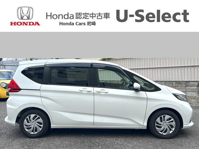 フリード＋ Ｇ・ホンダセンシング　ナビ　ＥＴＣ　前後ドラレコ（4枚目）