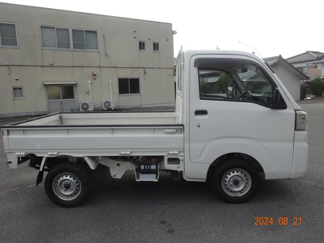 ハイゼットトラック スタンダード　４ＷＤ　新品ナビ（4枚目）