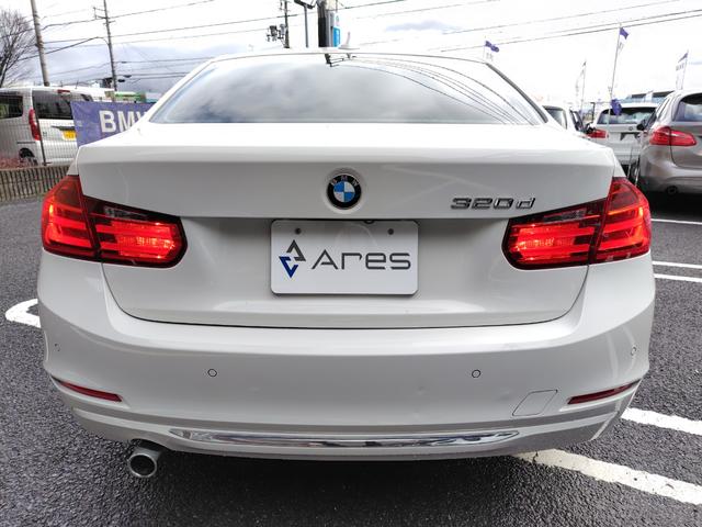 ３２０ｄ　ラグジュアリー　純正ナビ　バックカメラ　ＥＴＣ　インテリジェントセーフティ　アダプティブクルーズコントロール　ヒーター付きレザーパワーシート　ＨＩＤヘッドライト　スマートキー　プッシュエンジンスタート(13枚目)