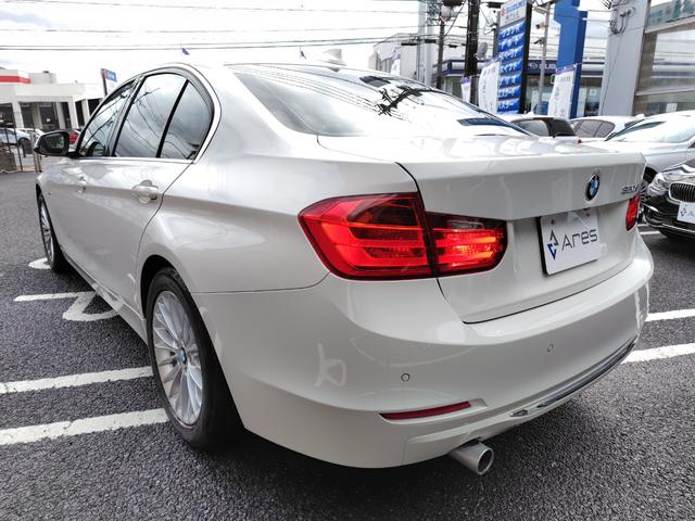 ３シリーズ ３２０ｄ　ラグジュアリー　純正ナビ　バックカメラ　ＥＴＣ　インテリジェントセーフティ　アダプティブクルーズコントロール　ヒーター付きレザーパワーシート　ＨＩＤヘッドライト　スマートキー　プッシュエンジンスタート（14枚目）