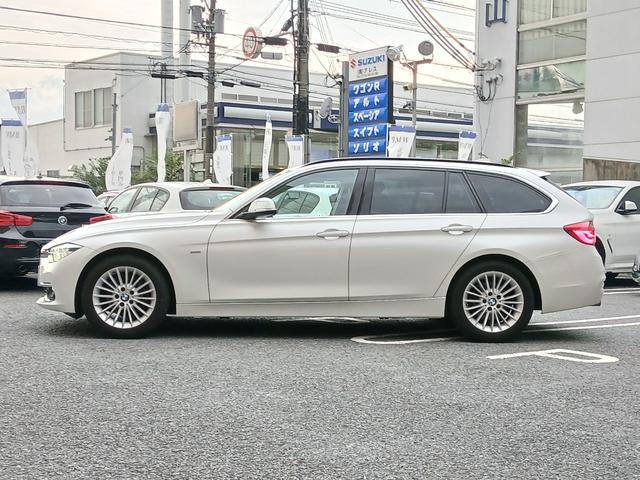 ３シリーズ ３２０ｉツーリング　ラグジュアリー　後期型　純正ナビ　Ｂカメラ　ＥＴＣ　本革内装　インテリジェントセーフティ　ＡＣＣ　ＬＣＷ　ＬＥＤヘッドライト　ヒーター付きパワーシート　電動リヤゲート　スマートキー　純正１７インチアルミホイール（17枚目）