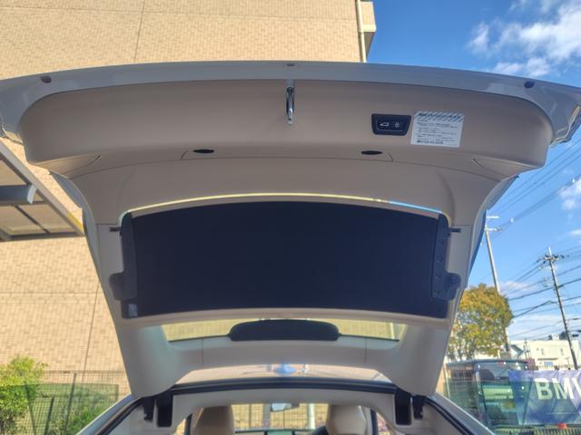 ３シリーズ ３２０ｉグランツーリスモ　ラグジュアリー　純正ナビ　バックカメラ　ＥＴＣ　本革内装　ヒーター付きパワーシート　インテリジェントセーフティ　ＡＣＣ　ＬＣＷ　電動リヤゲート　ＨＩＤヘッドライト　スマートキー　純正１８インチアルミホイール（65枚目）