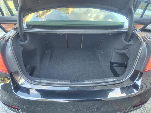 3シリーズ 320iラグジュアリー 純正ナビ バックカメラ ヒーター付きレザーパワーシート HIDヘッドライト スマートキー プッシュエンジンスタート 純正アルミホイール(64枚目)