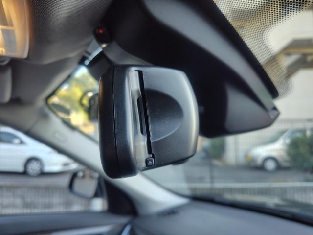 Ｘ１ ｘＤｒｉｖｅ　１８ｄ　ｘライン　純正ナビ　バックカメラ　ＥＴＣ　本革内装　ヒーター付きパワーシート　インテリジェントセーフティ　ＡＣＣ　Ｐサポート　電動リヤゲート　ＬＥＤヘッドライト　スマートキー　純正１８インチアルミホイール（30枚目）