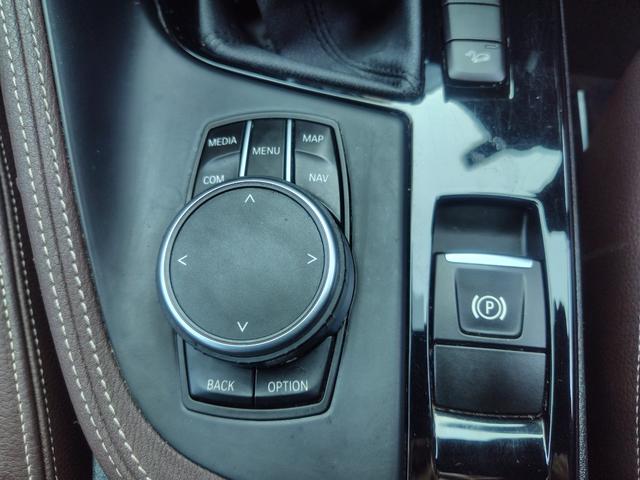 Ｘ１ ｘＤｒｉｖｅ　１８ｄ　ｘライン　純正ナビ　バックカメラ　ＥＴＣ　本革内装　ヒーター付きパワーシート　インテリジェントセーフティ　ＡＣＣ　Ｐサポート　電動リヤゲート　ＬＥＤヘッドライト　スマートキー　純正１８インチアルミホイール（38枚目）