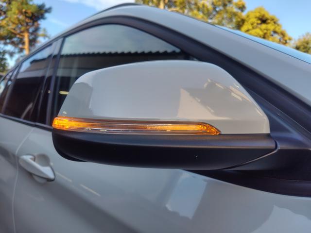 X1 xDrive 18d xライン ハイラインパッケージ 純正ナビ バックカメラ ミラー一体型ETC 本革内装 ヒーター付きパワーシート インテリジェントセーフティ パーキングサポート スマートキー 電動ハッチバック 純正18インチアルミホイール(22枚目)