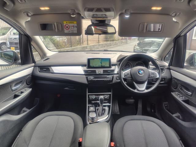 2シリーズ 218dグランツアラー 純正ナビ バックカメラ ミラー一体型ETC Bluetooth インテリジェントセーフティ パーキングサポート シートヒーター パワーバックドア 3列シート 純正16インチアルミホイール(29枚目)