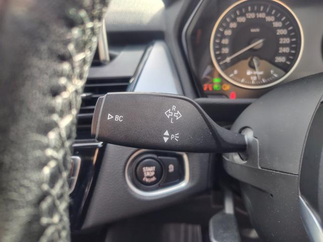 2シリーズ 218dグランツアラー 純正ナビ バックカメラ ミラー一体型ETC Bluetooth インテリジェントセーフティ パーキングサポート シートヒーター パワーバックドア 3列シート 純正16インチアルミホイール(46枚目)