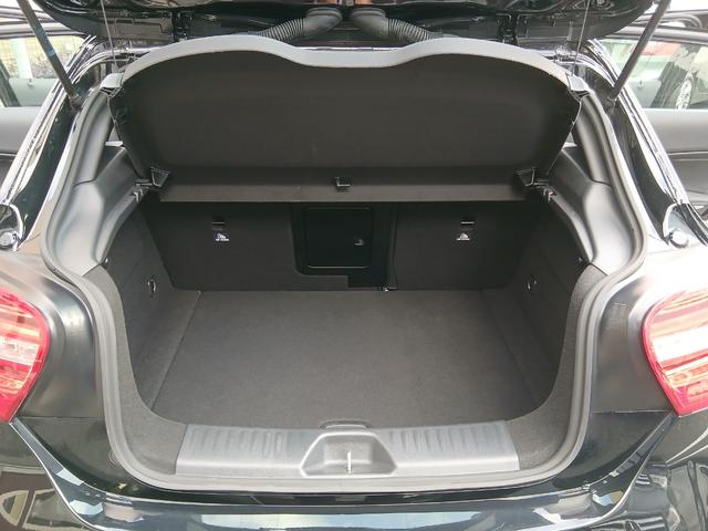 Aクラス A180 純正ナビ バックカメラ 地デジ ETC Bluetooth レーダーセーフティ クルーズコントロール ブラインドスポット パドルシフト 純正17インチアルミホイール HIDヘッドライト(67枚目)