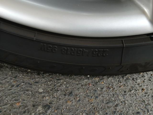 ３シリーズ ３２０ｉ　Ｍスポーツ　後期型　純正ナビ　バックカメラ　ＥＴＣ　パワーシート　インテリジェントセーフティ　アクティブクルーズコントロール　パドルシフト　ＬＥＤヘッドライト　スマートキー　純正１８インチアルミホイール（24枚目）