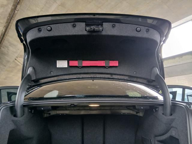 ３シリーズ ３２０ｉ　Ｍスポーツ　後期型　純正ナビ　バックカメラ　ＥＴＣ　パワーシート　インテリジェントセーフティ　アクティブクルーズコントロール　パドルシフト　ＬＥＤヘッドライト　スマートキー　純正１８インチアルミホイール（60枚目）