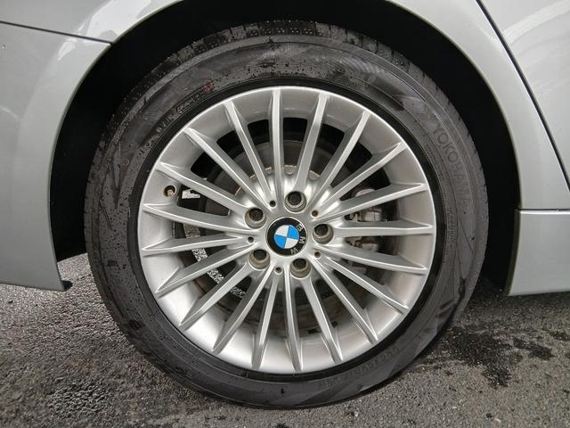 3シリーズ 320iラグジュアリー 純正ナビ バックカメラ ETC Bluetooth パワーシート インテリジェントセーフティ アクティブクルーズコントロール HIDヘッドライト スマートキー 純正17インチアルミホイール(25枚目)