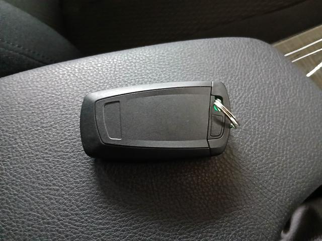 3シリーズ 320iラグジュアリー 純正ナビ バックカメラ ETC Bluetooth パワーシート インテリジェントセーフティ アクティブクルーズコントロール HIDヘッドライト スマートキー 純正17インチアルミホイール(42枚目)