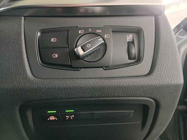 3シリーズ 320iラグジュアリー 純正ナビ バックカメラ ETC Bluetooth パワーシート インテリジェントセーフティ アクティブクルーズコントロール HIDヘッドライト スマートキー 純正17インチアルミホイール(50枚目)