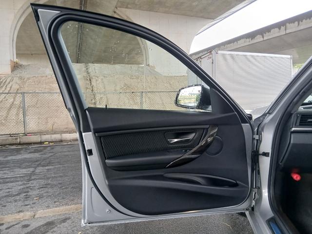 3シリーズ 320iラグジュアリー 純正ナビ バックカメラ ETC Bluetooth パワーシート インテリジェントセーフティ アクティブクルーズコントロール HIDヘッドライト スマートキー 純正17インチアルミホイール(63枚目)