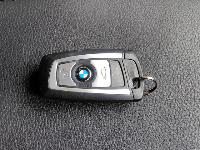 経験豊かなスタッフが勢ぞろい。お客様にあったお車のご提案をさせて頂きます。