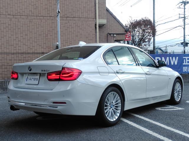 3シリーズ 320iラグジュアリー 後期型 純正ナビ バックカメラ ETC 本革内装 ヒーター付きパワーシート インテリジェントセーフティ アクティブクルーズコントロール レーンチェンジウォーニング LEDライト 純正アルミホイール(14枚目)