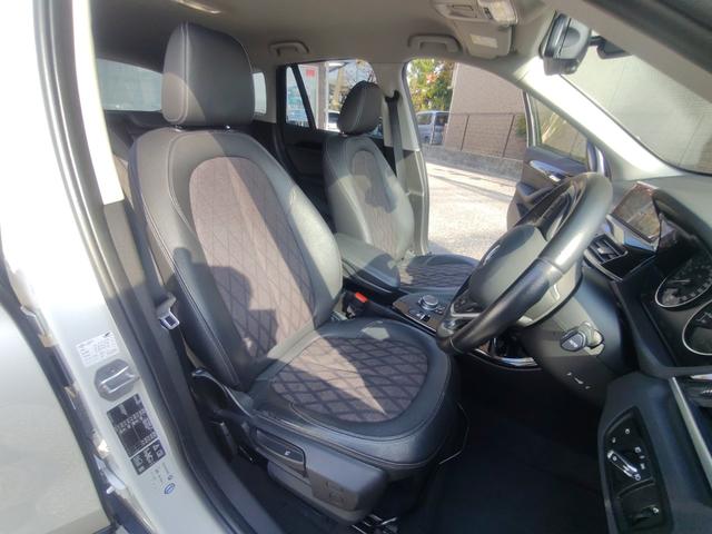 Ｘ１ ｘＤｒｉｖｅ　２０ｉ　ｘライン　純正ナビ　バックカメラ　ミラー一体型ＥＴＣ　Ｂｌｕｅｔｏｏｔｈ　インテリジェントセーフティ　パーキングサポート　電動リヤゲート　スマートキー　ＬＥＤヘッドライト　純正１８インチアルミホイール（53枚目）