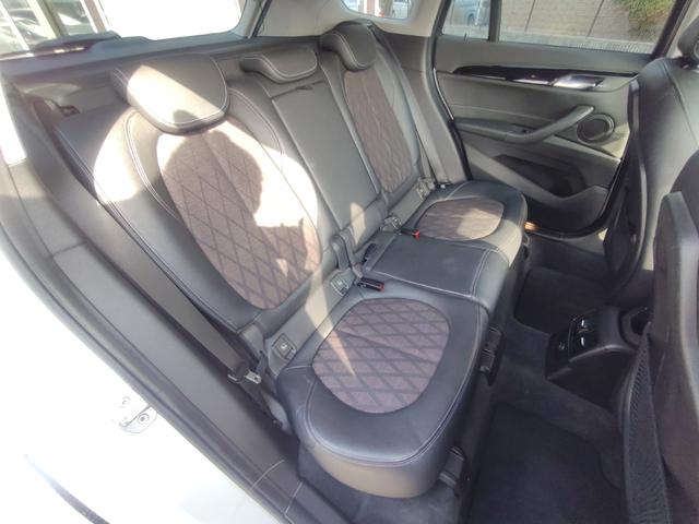 Ｘ１ ｘＤｒｉｖｅ　２０ｉ　ｘライン　純正ナビ　バックカメラ　ミラー一体型ＥＴＣ　Ｂｌｕｅｔｏｏｔｈ　インテリジェントセーフティ　パーキングサポート　電動リヤゲート　スマートキー　ＬＥＤヘッドライト　純正１８インチアルミホイール（59枚目）