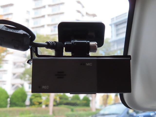 在庫展示場は第二神明『大蔵谷インター』下車、直進３分。　阪神高速北神戸線『永井谷インター』下車、約８分。　　最寄駅はＪＲ明石駅・地下鉄伊川谷駅になります。　ご希望の方は駅まで無料送迎致します！！