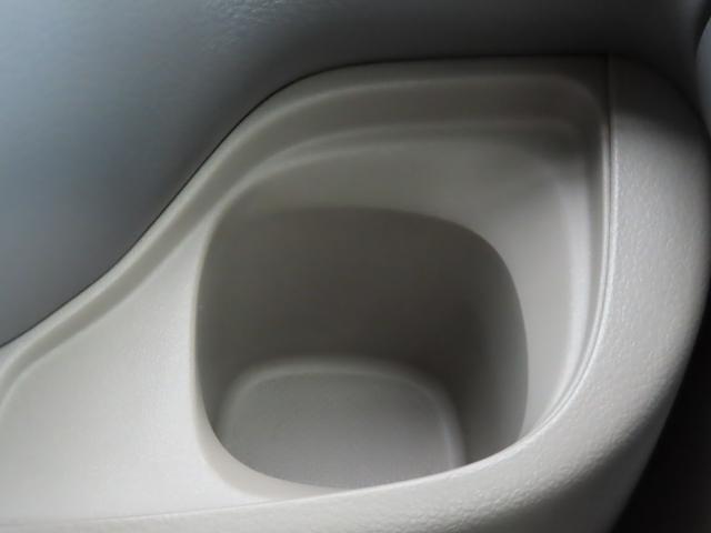 スペーシア Ｘ　ユーザー買取車　ワンオーナー　社外ＳＤナビ　Ｂｌｕｅｔｏｏｒｈ　ＴＶ　ＳＤ録音　左側パワースライド　ＨＩＤオートライト　ベンチシート　アイドリングストップ　スマートキー　ＥＴＣ　オートリトラミラー（19枚目）