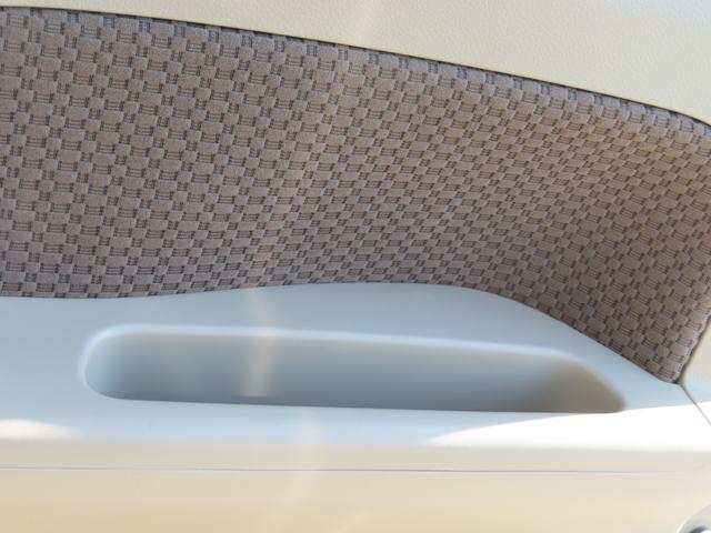 クリッパーバン GXターボ 純正オーディオ 両側パワースライドドア LEDオートライト フォグランプ シートヒーター フルフラットシート ラバーマット バイザー リアヒーター アイドリングストップ スマートキー PUSHスタート(26枚目)