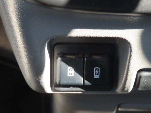 クリッパーバン GXターボ 純正オーディオ 両側パワースライドドア LEDオートライト フォグランプ シートヒーター フルフラットシート ラバーマット バイザー リアヒーター アイドリングストップ スマートキー PUSHスタート(37枚目)