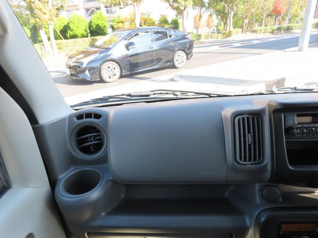 クリッパーバン GXターボ 純正オーディオ 両側パワースライドドア LEDオートライト フォグランプ シートヒーター フルフラットシート ラバーマット バイザー リアヒーター アイドリングストップ スマートキー PUSHスタート(42枚目)