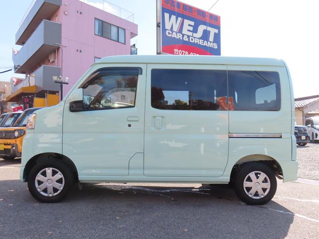 ハイゼットカーゴ クルーズ　アイドリングストップ　ＥＴＣ　両側スライドドア　ＬＥＤオートライト　フルフラットシート　ラバーマット　バイザー　スマートキー　ＡＢＳ　スマートアシスト　障害物センサー　オートハイビーム　電格ミラー（8枚目）