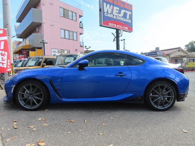 ＢＲＺ Ｓ　６速ミッション　ＳＴＩエアロパーツ　純正９型メモリーナビ　バックモニター　ドライブレコーダー　ＥＴＣ　ＬＥＤオートライト　純正１８ＡＷ　ＳＴＩシフトノブ　ハーフレザーシート　シートヒーター（8枚目）