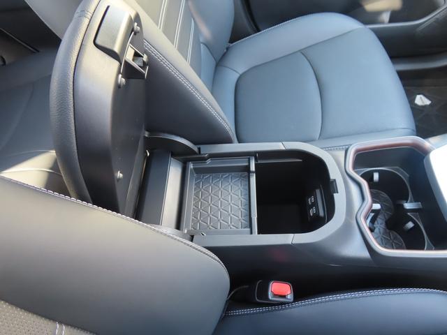 RAV4 純正10.5型ナビ 全方位カメラ ETC2.0 パワーシート パワーバックドア ハンドルヒーター シートヒーター シートクーラー クルコン 純正19AW Pセンサー 革巻ステアリング サンルーフ(43枚目)
