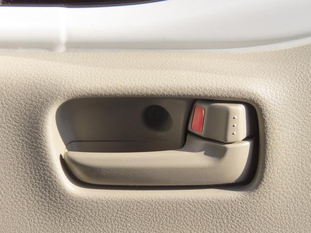 NV100クリッパーバン DX 期間限定販売 移動販売車 キッチンカー ケータリング 3槽シンク 販売窓口2箇所 パラソル 全塗装済み カスタムカー 電源コンセント ユーザー買取車 純正オーディオ(27枚目)