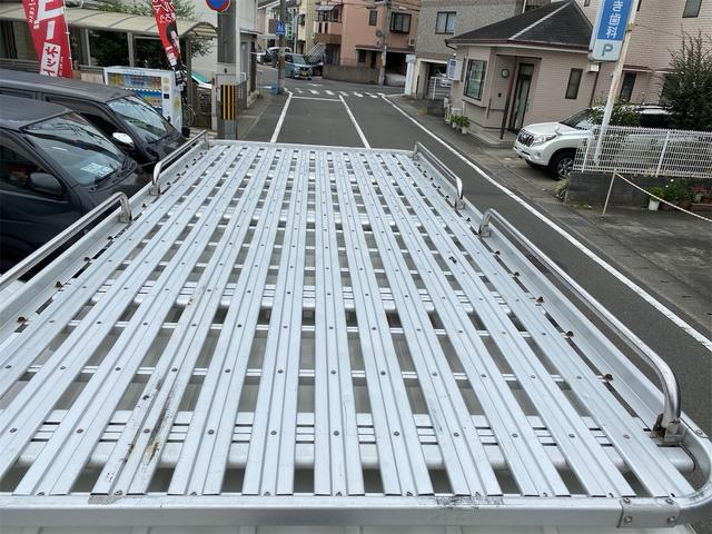 ハイエースバン ロングスーパーＧＬ　４ＷＤ　ナビ　ＴＶ　キーレス　ＬＳＤ（34枚目）