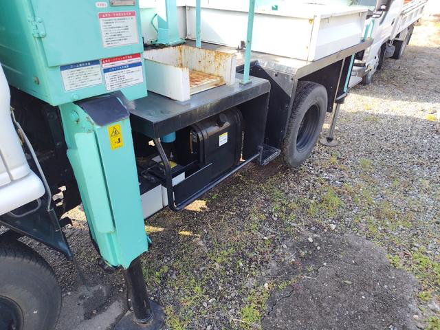 エルフトラック 　タダノ　ＡＴ１２１－ＴＧ　走行距離５２５９１ｋｍ　積載量２００ｋｇ　アワーメーター５１１７ｈ（24枚目）