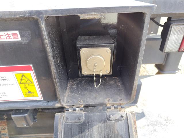 エルフトラック 　タダノ　ＡＴ１２１－ＴＧ　走行距離５２５９１ｋｍ　積載量２００ｋｇ　アワーメーター５１１７ｈ（36枚目）