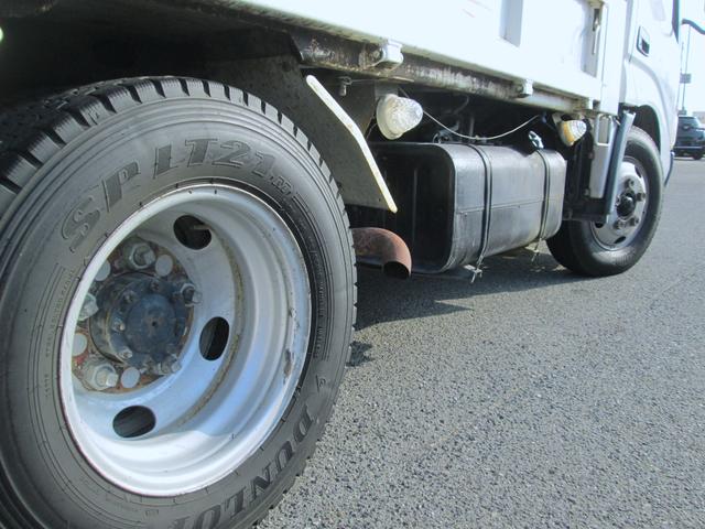 トヨエース フルジャストローダンプ ディーゼル車 積載量3t 5速マニュアル パワーウィンドウ エアコン ETC 後輪ダブルタイヤ(7枚目)