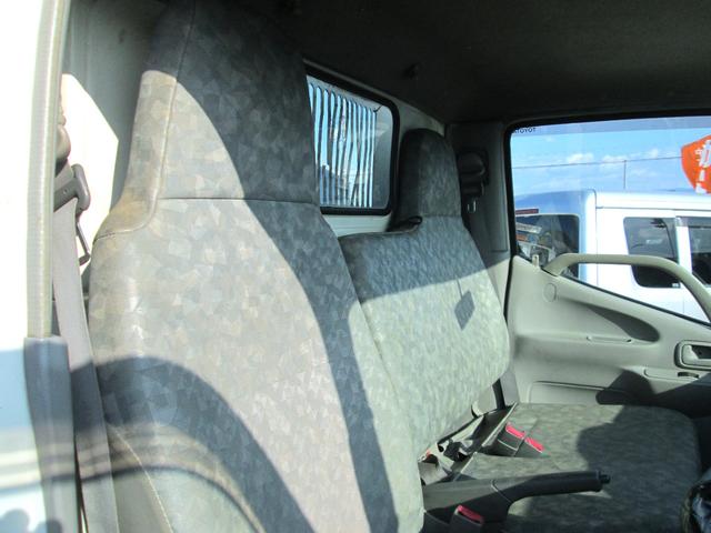 トヨエース フルジャストローダンプ ディーゼル車 積載量3t 5速マニュアル パワーウィンドウ エアコン ETC 後輪ダブルタイヤ(16枚目)