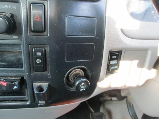 トヨエース フルジャストローダンプ ディーゼル車 積載量3t 5速マニュアル パワーウィンドウ エアコン ETC 後輪ダブルタイヤ(24枚目)