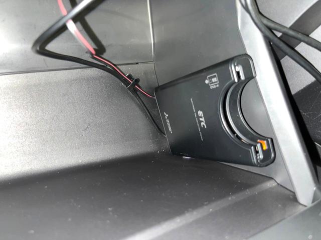 セレナ ハイウェイスター VセレクションII 両側電動スライドドア アラウンドビューモニター フリップダウンモニター エマージェンシーブレーキ ETC フルセグ Bluetooth クルーズコントロール パーキングアシスト アイドリングストップ(7枚目)