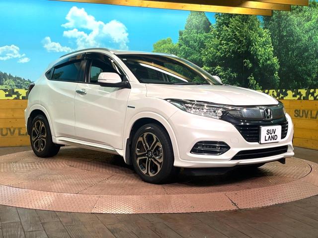 ヴェゼル ハイブリッドＺ・ホンダセンシング　純正ＳＤナビ　バックカメラ　衝突被害軽減システム　レーダークルーズ　禁煙車　レザーシート　ドラレコ　スマートキー　ＬＥＤヘッド　ビルトインＥＴＣ　車線逸脱警報　オートライト　デュアルエアコン（16枚目）