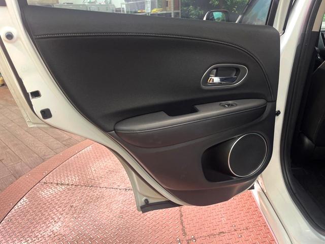 ヴェゼル ハイブリッドＺ・ホンダセンシング　純正ＳＤナビ　バックカメラ　衝突被害軽減システム　レーダークルーズ　禁煙車　レザーシート　ドラレコ　スマートキー　ＬＥＤヘッド　ビルトインＥＴＣ　車線逸脱警報　オートライト　デュアルエアコン（31枚目）