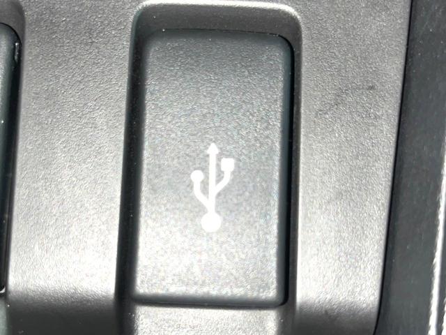 ヴェゼル ハイブリッドＺ・ホンダセンシング　純正ＳＤナビ　バックカメラ　衝突被害軽減システム　レーダークルーズ　禁煙車　レザーシート　ドラレコ　スマートキー　ＬＥＤヘッド　ビルトインＥＴＣ　車線逸脱警報　オートライト　デュアルエアコン（52枚目）