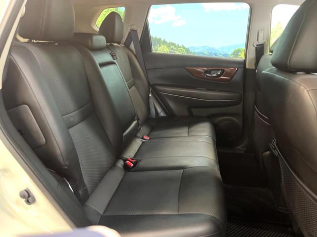 エクストレイル 20Xtt エマージェンシーブレーキパッケージ メーカー純正ナビ アラウンドビューモニター クルーズコントロール パワーバックドア Bluetooth フルセグ シートヒーター 撥水シート LEDヘッドライト 純正18インチアルミ 禁煙車(10枚目)