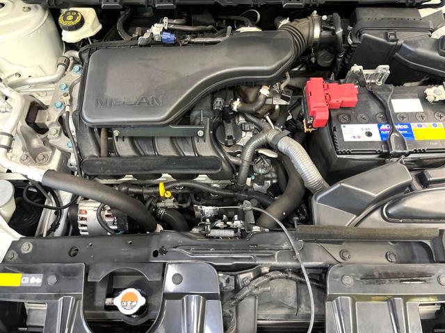 エクストレイル 20Xtt エマージェンシーブレーキパッケージ メーカー純正ナビ アラウンドビューモニター クルーズコントロール パワーバックドア Bluetooth フルセグ シートヒーター 撥水シート LEDヘッドライト 純正18インチアルミ 禁煙車(18枚目)